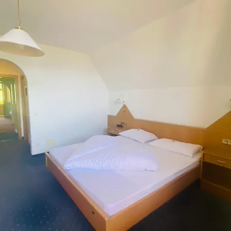 Hotel Lengsteinerhof-2